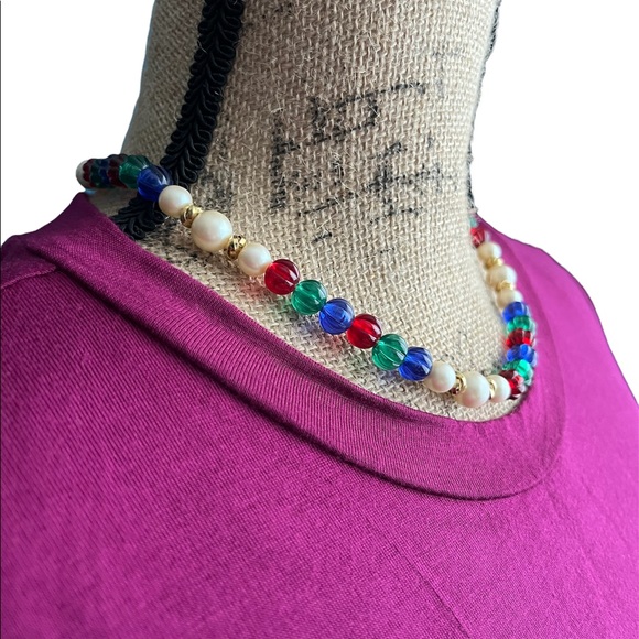 Avon Vintage Faux Pearl Beaded Multicolor Necklace 18 inch - Picture 2 of 16